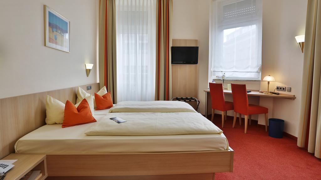 City Partner Hotel Berliner Hof Karlsruhe Exterior foto